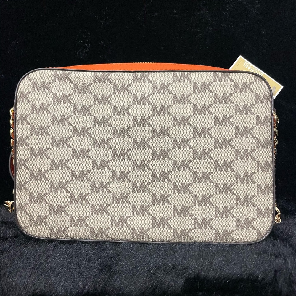 Michael Kors cross body